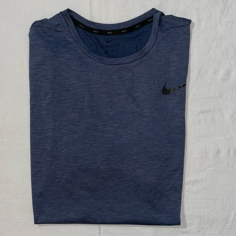 Nike Men’s Dri-Fit Shirt XL